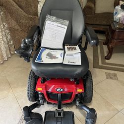 Jazzy Electric Chair 600 Es