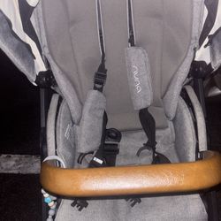  Nuna Mixx stroller 
