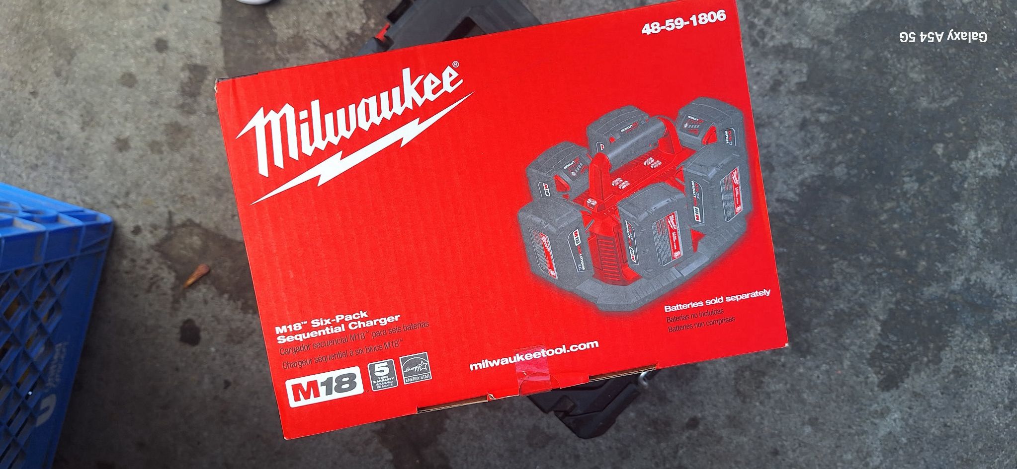 New Milwaukee Six Pack Sequential Charger