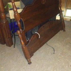 Antique Bed With Metal Matress Frame