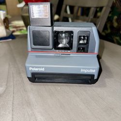 Vintage Polaroid Impulse instant Camera 