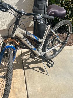 Women’s adult bike