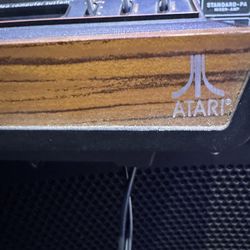 Atari Forsale With A lot Of Games !