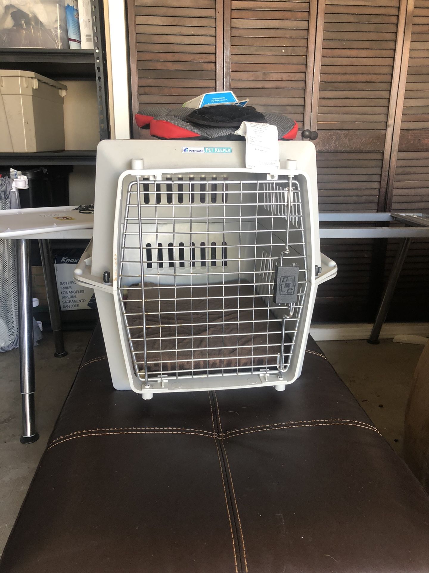 PetKeeper Dog Crate (small) 28 x 20 x 21.5