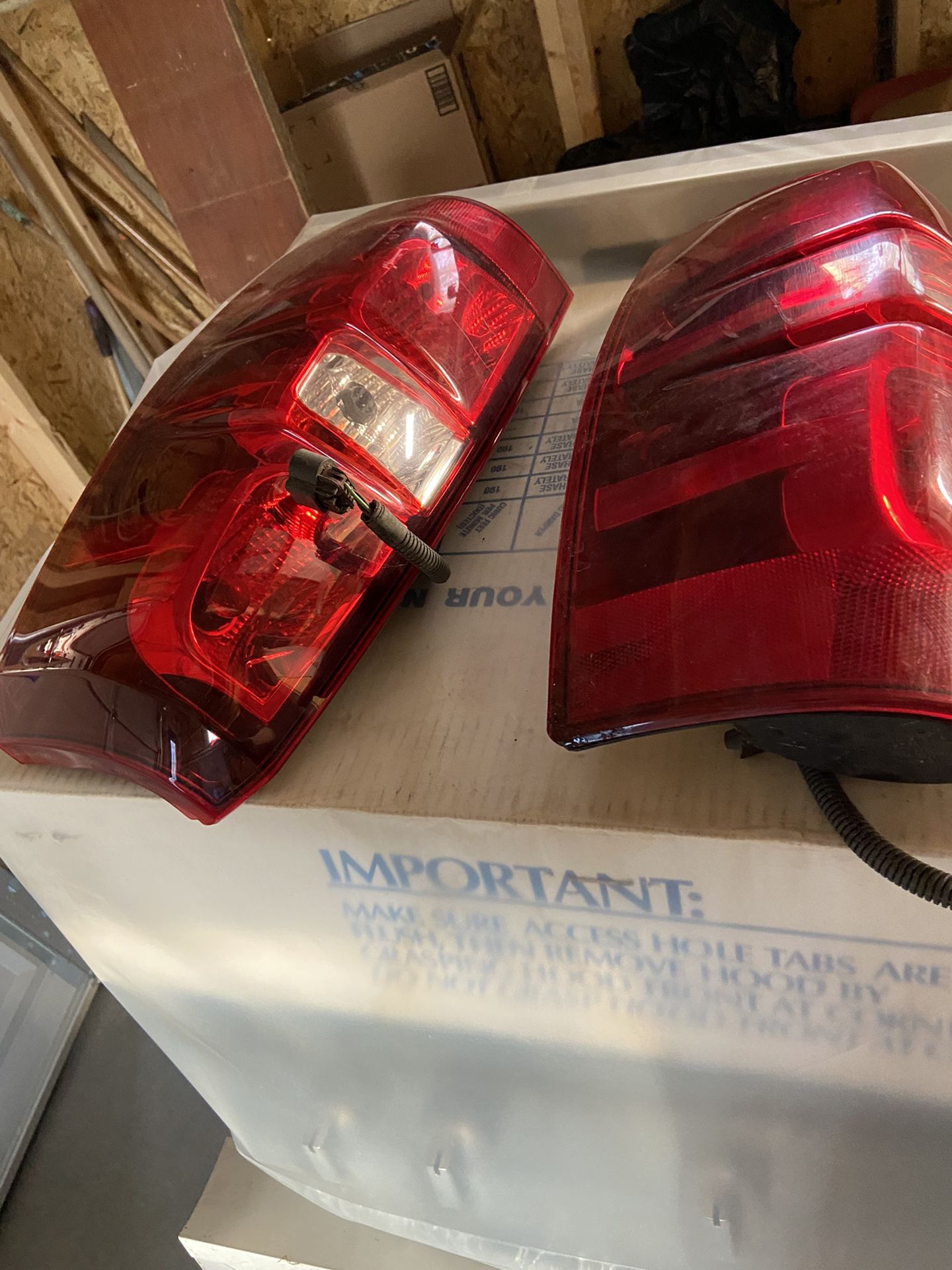 Head And Tail Light For Chevrolet Avalanche