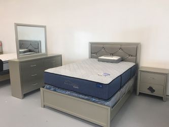 Bed room set (bed frame+ dresser +mirror + ns)