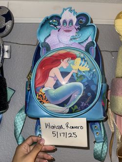 Lounge Fly Backpacks / Dooney & Bourke