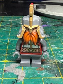 Lego The Hobbit/lord of the rings Dain Ironfoot dwarf  minifigure