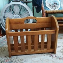 Wooden Magazine Rack 