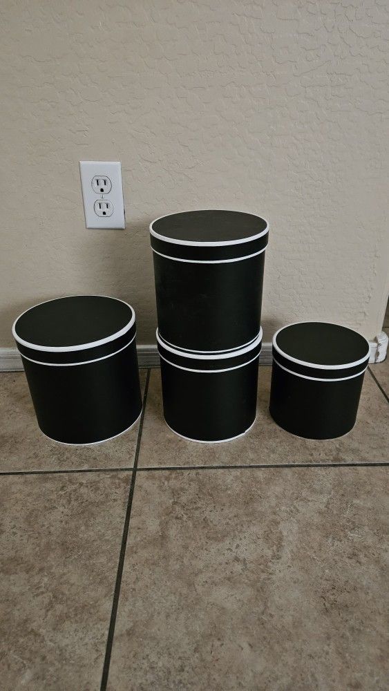 Floral Nesting Hat Boxes