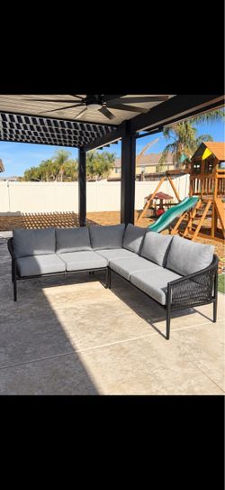 Living Spaces L-Shaped Outdoor Patio Sectional