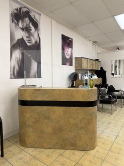 Reception Desk – Perfect for Hair/Nail/Beauty Business