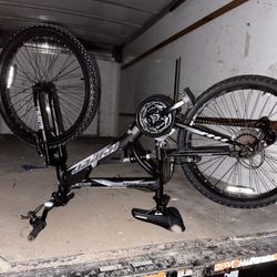 Huffy Aluminum 6061 Series Mountain Bike
