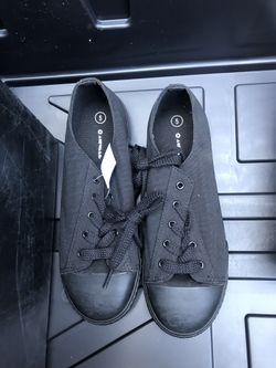 Size 5 air walk brand