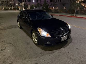 2011 Infiniti G37