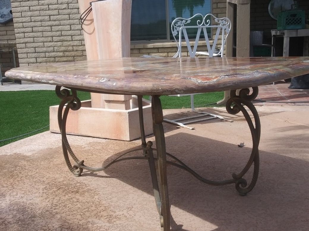 Onyx Table With Ornamental Base