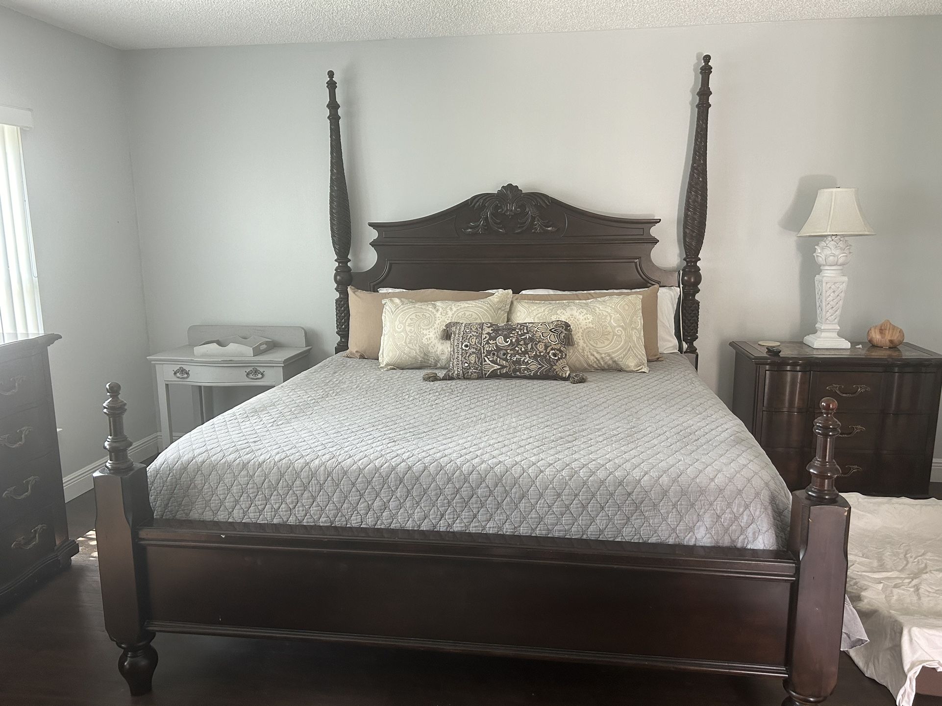 Make an Offer - King Bedroom Set - wood Belmont Collection