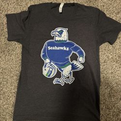 Women’s Seahawks shirt