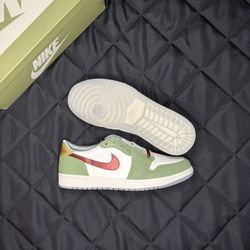 Jordan 1 Retro Low OG - Year Of The Dragon - 12.5M