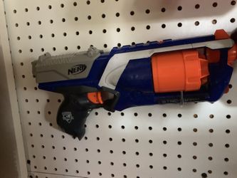 NERF N-Strike Elite Strongarm Blaster