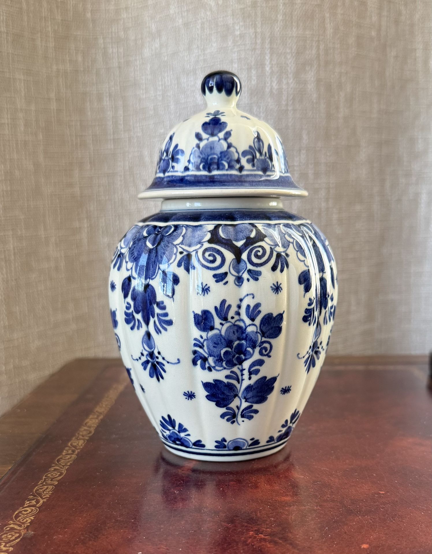 Delft Blue Ginger Jar Urn Zenith Gouda 6.25”