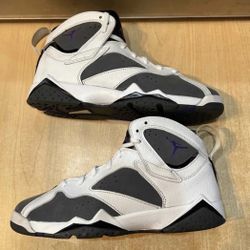 Air Jordan 7 Retro GS Flint 2021 Size 7Y White Grey Varsity Purple 