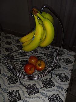 Fruit basket Thumbnail