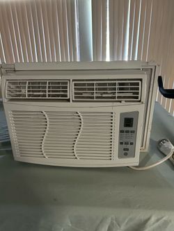 GE Window AC unit