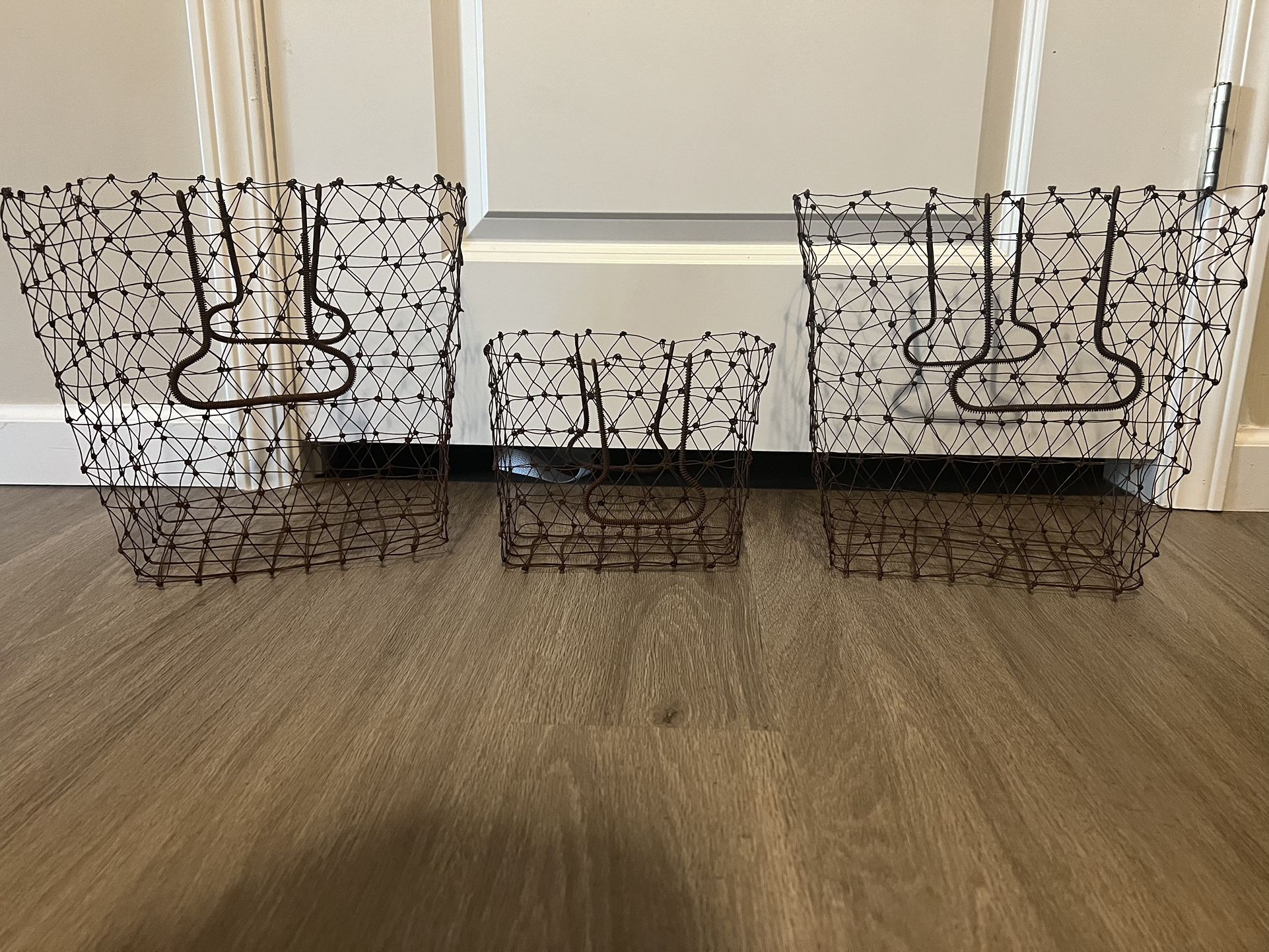 Metal Wire Mesh Baskets Set