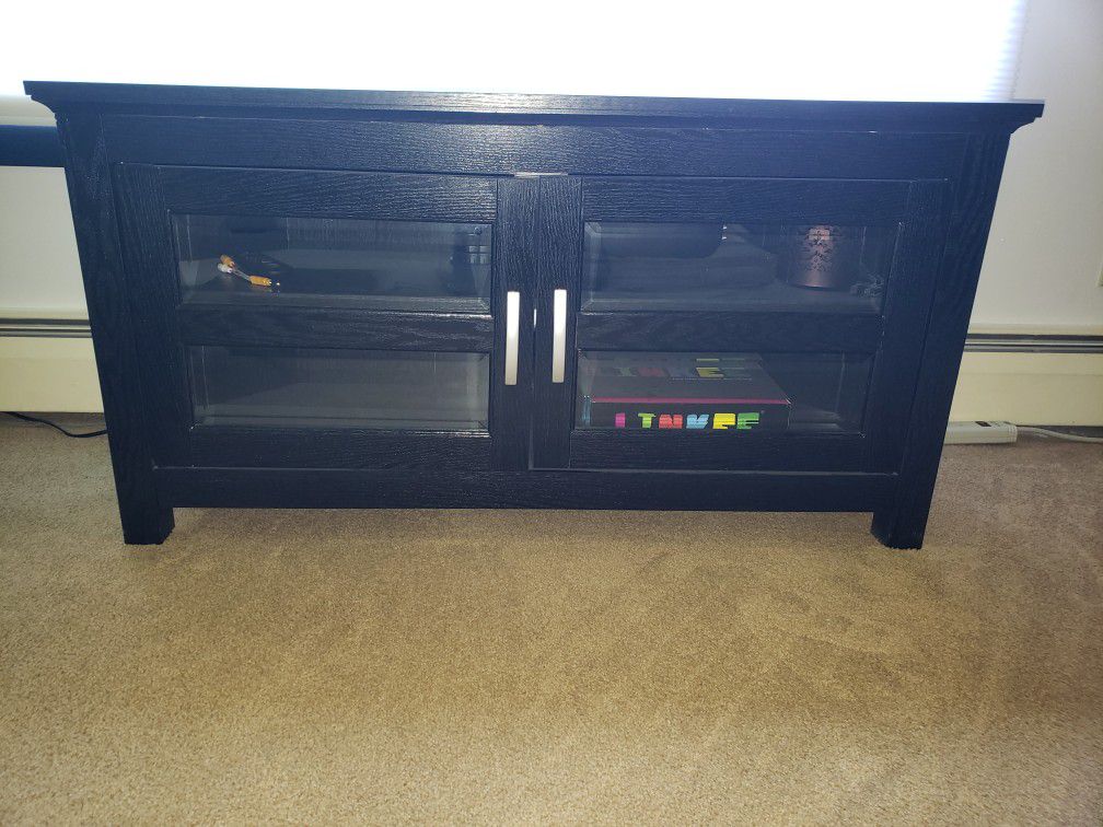 50" TV stand