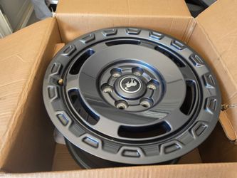 Five 2026 Ford Bronco Everglades Factory 17 Wheels Rims OEM N2DC1007B1B