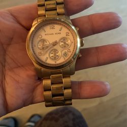 Women Michael Kors Watch 