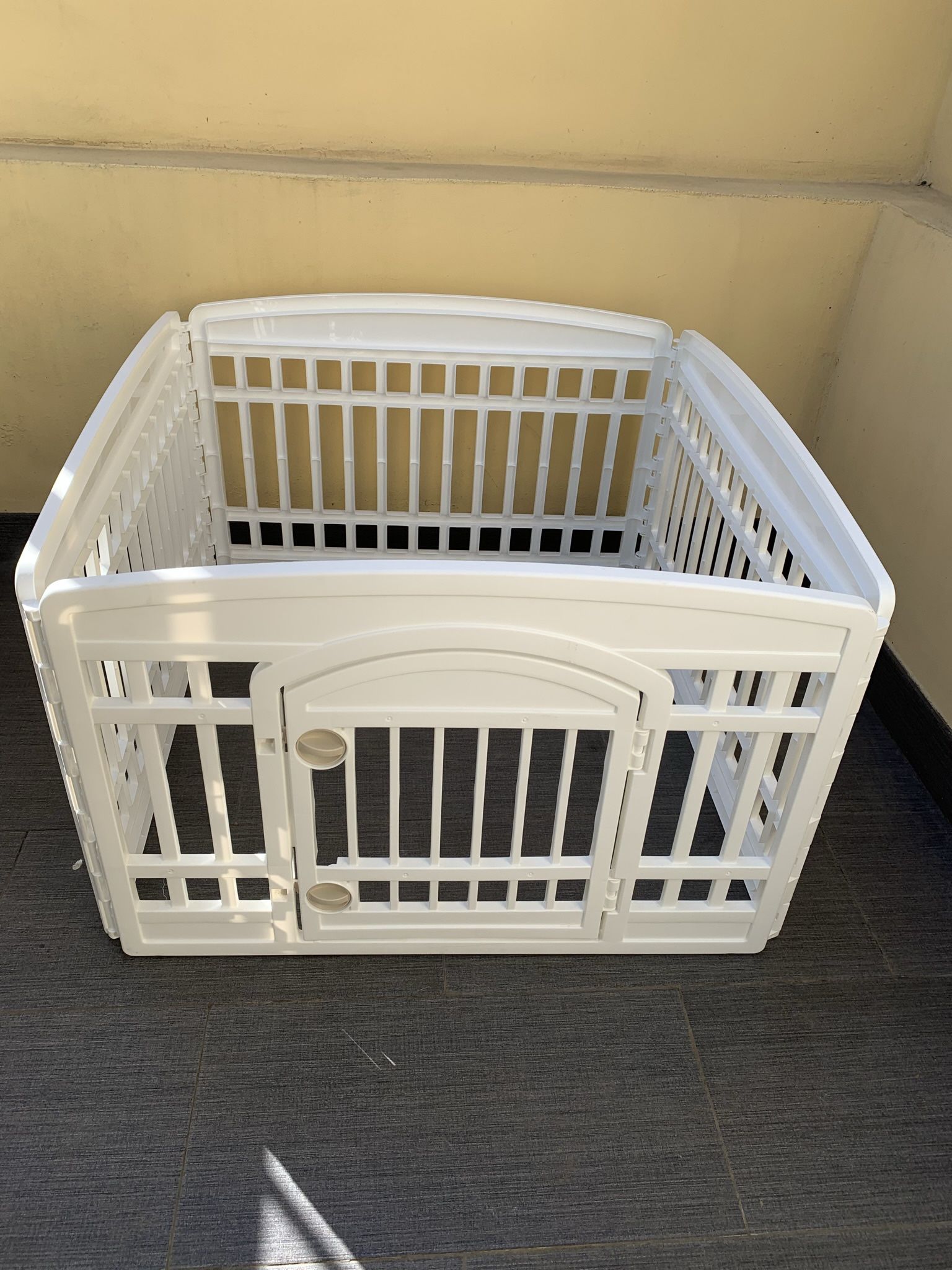 IRIS Exercise Dog Playpen with Door