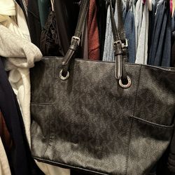 Michael Kors Bag Authentic 