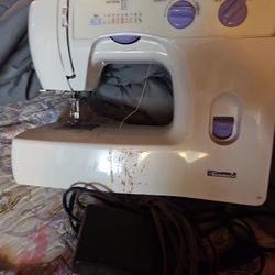 Kenmore Sewing Machine,  With Removal Arm, For Sleeves