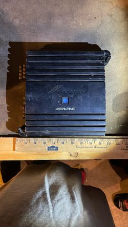 Alpine 4 Channel Amp With Crossover 