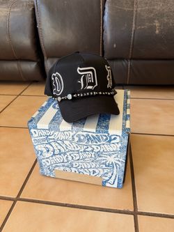 Dandy hats