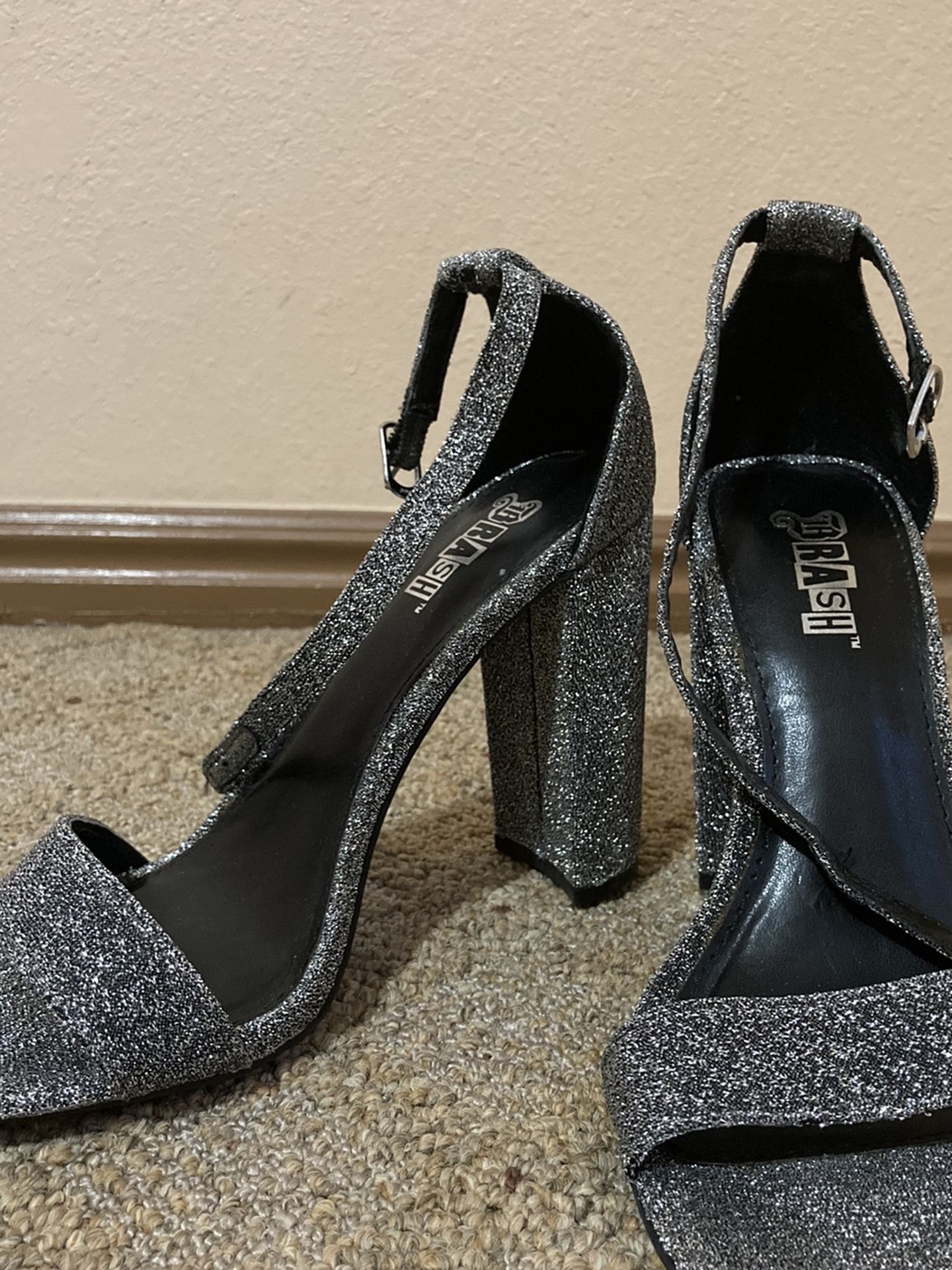 Heels (7)