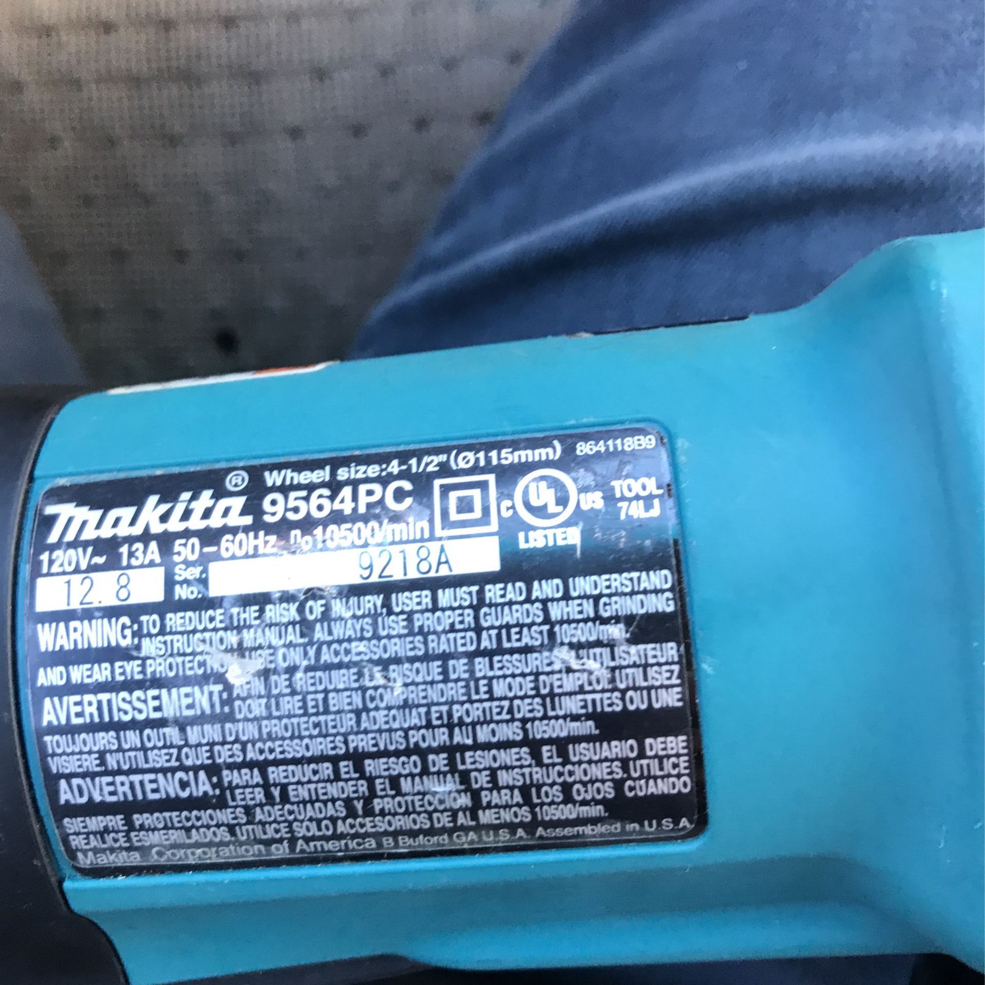 Makita 4 1/2 Grinder 13 Amp 9564PC