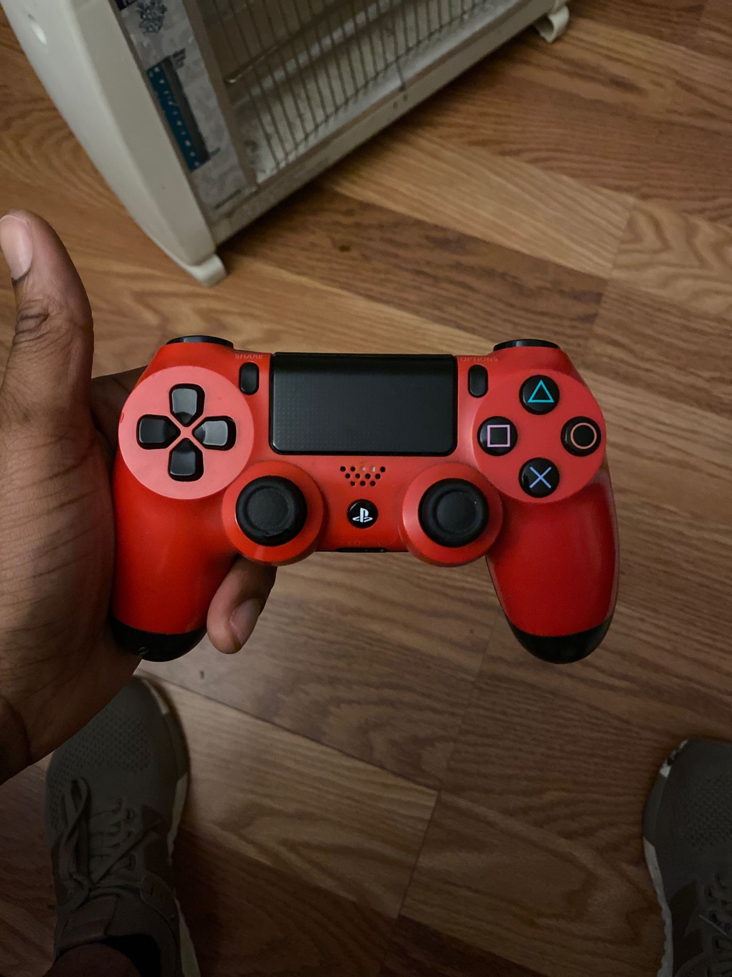 PS4 controller