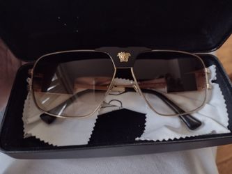 OFFICIAL Versace VE2251  Black/Gold