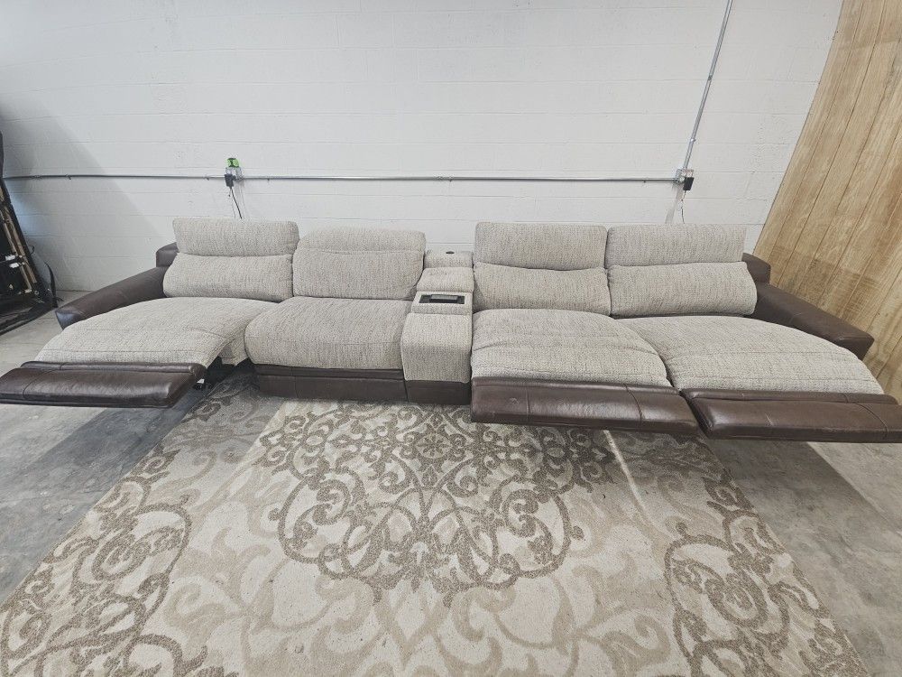 Bridgeport Dual-Power Reclining Smart Couch