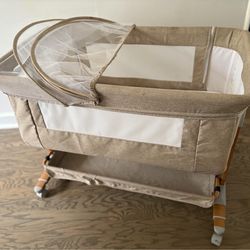 Beige Baby bassinet