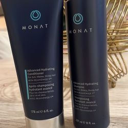 Monat Advanced Hydrating Set