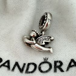 1 Authentic Pandora Charm Angel of Love Dangle