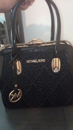 Micheal kors clutch bag