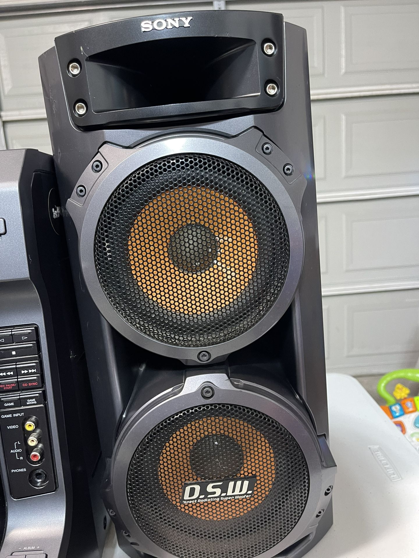 Sony LBT-ZX6 Stereo for Sale in Mesquite, TX - OfferUp