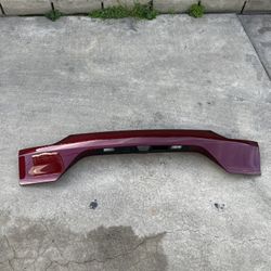 2022-2025 JEEP GRAND CHEROKEE WL74 LIFTGATE LICENSE LIGHT TRIM With CAMERA AND LIGHTS OEM