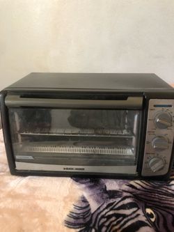 Black & Decker toaster oven
