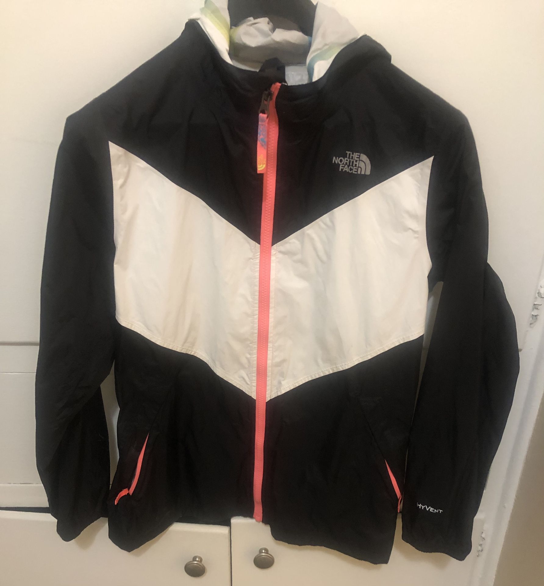 The North Face Girls Size XL 18 Rain Jacket
